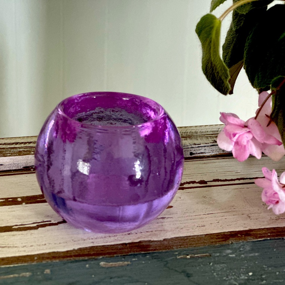 Fire and Light Lavender Glow Bug